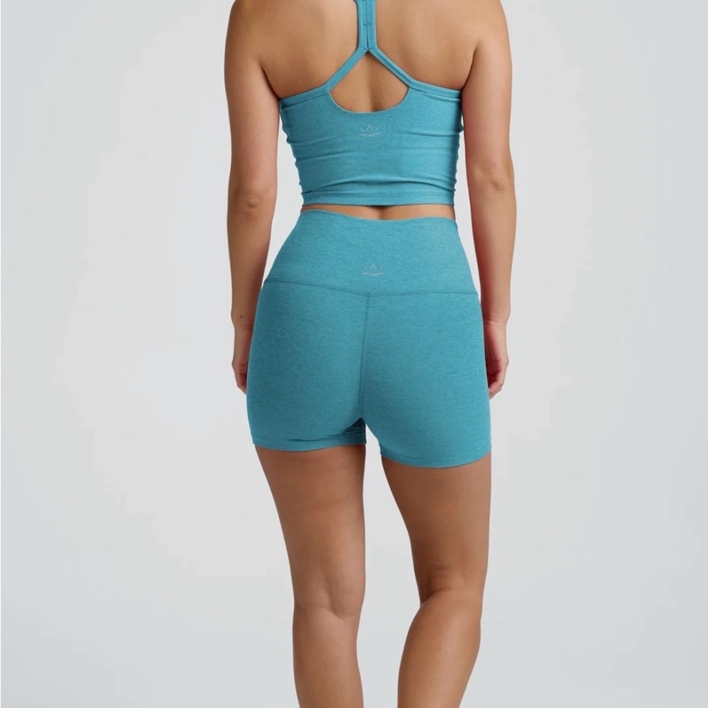 Beyond Yoga spacedye keep pace 3’ shorts Medium